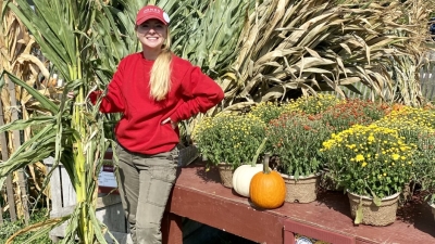 Staff showing cornstalks